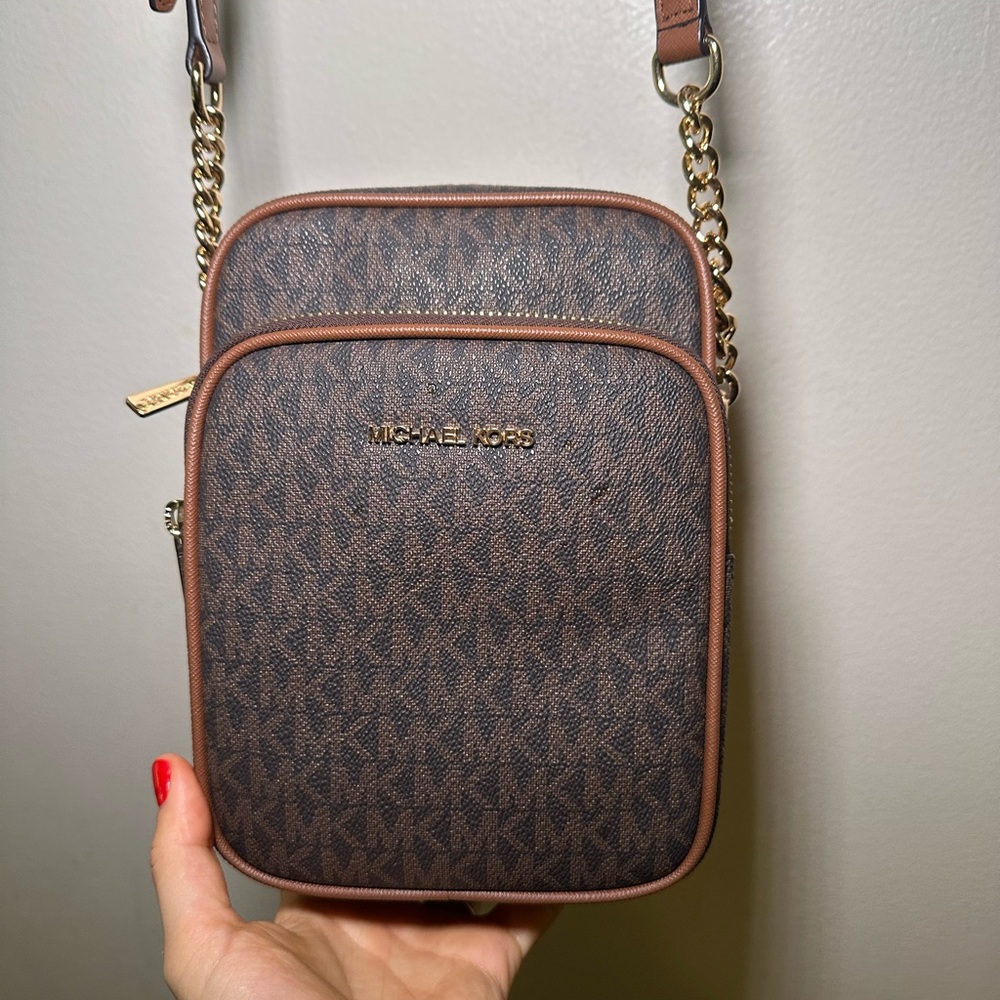 Michael Kors Brown Jet Set Travel Bag